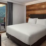 Le Geant, Courmayeur, By Marriott Bonvoy Hotel 3*