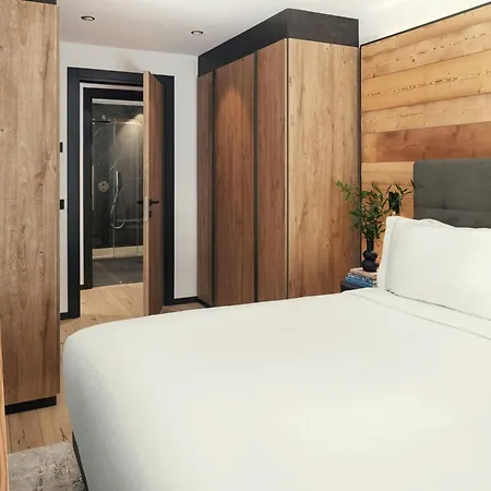 Le Geant, Courmayeur, By Marriott Bonvoy Hotell Courmayeur