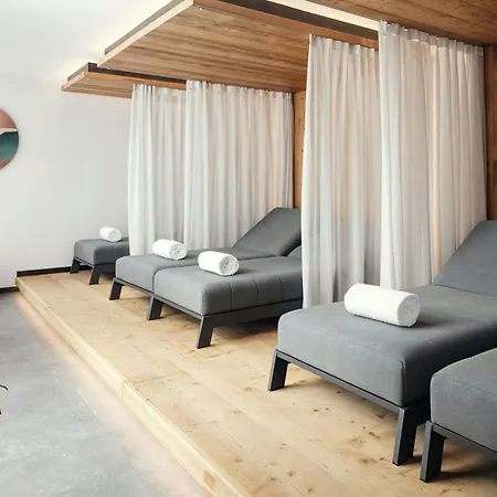 Le Geant, Courmayeur, By Marriott Bonvoy 3* Courmayeur